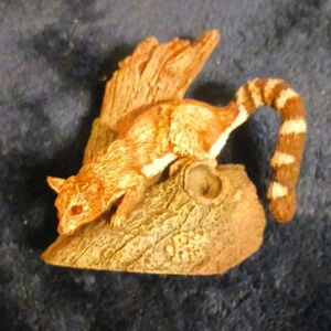 A real cool art piece  of wild nature..